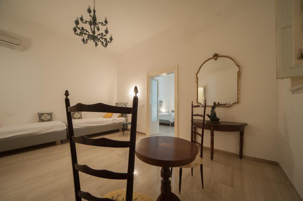Suite San Giorgio Trani Bagian luar foto