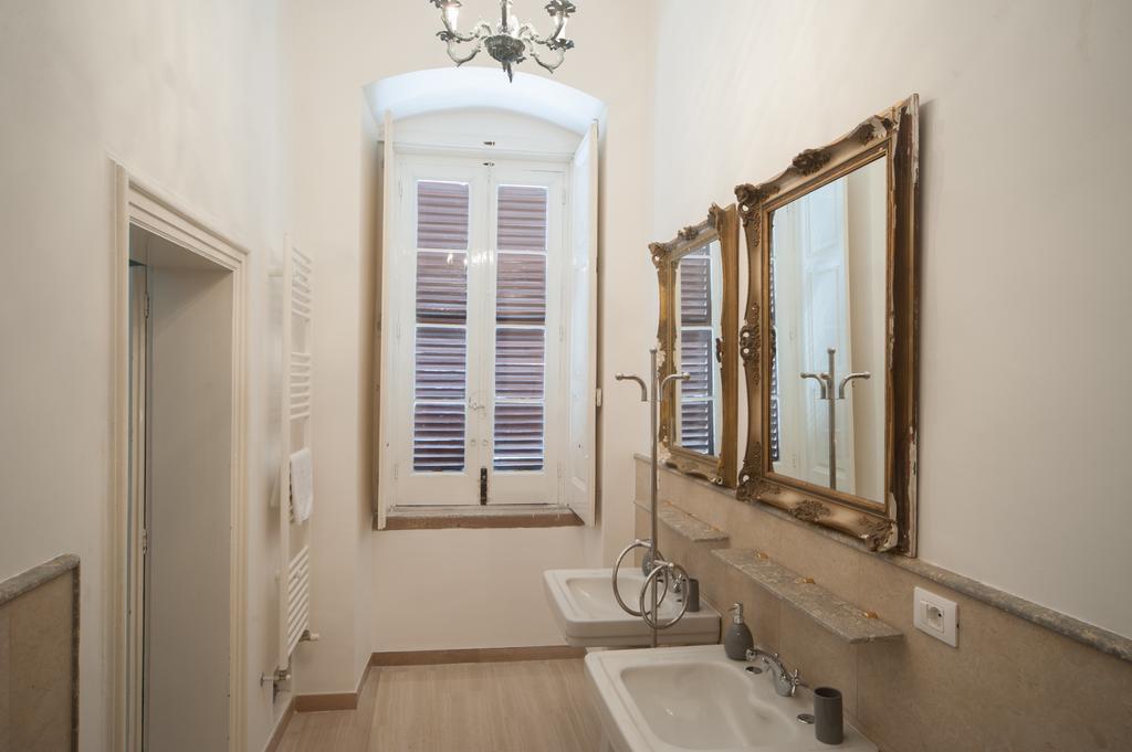 Suite San Giorgio Trani Bagian luar foto